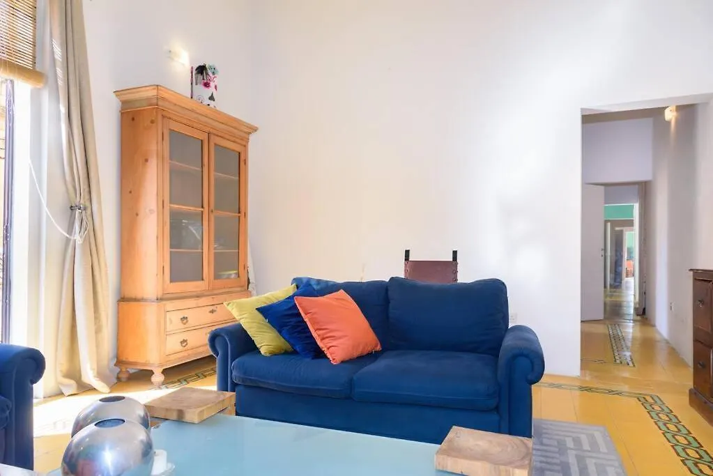Sliema Balluta 2 B/R Apartment マルタ